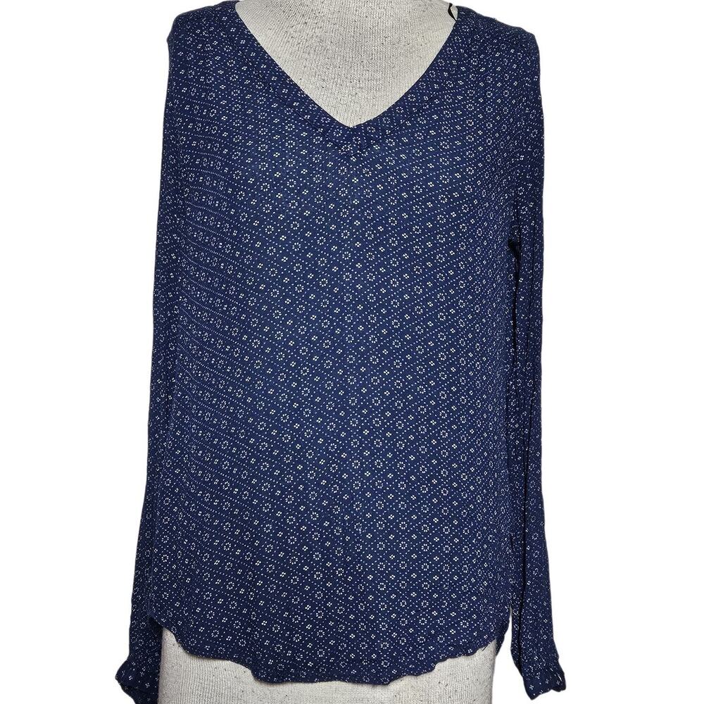 Navy Blue V-Neck Long Sleeve Blouse Size 6